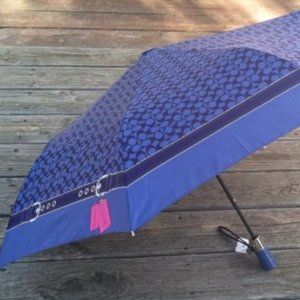 coach umbrella